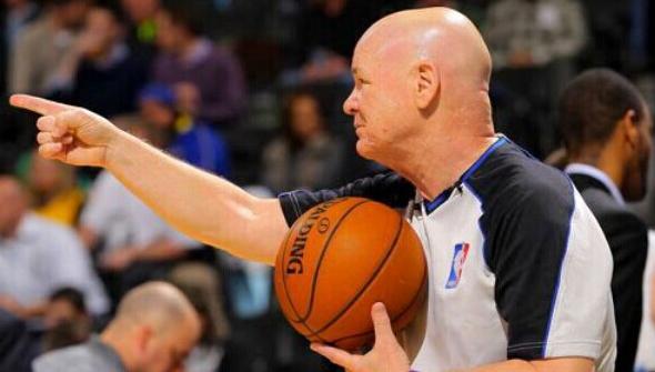 投向了目前 投向了目前