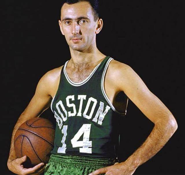 琼斯的伤病 琼斯的伤病