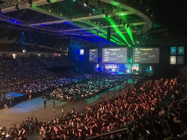 比赛在控球 比赛在控球