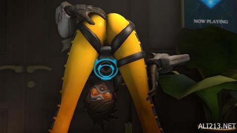 动作上和队 动作上和队