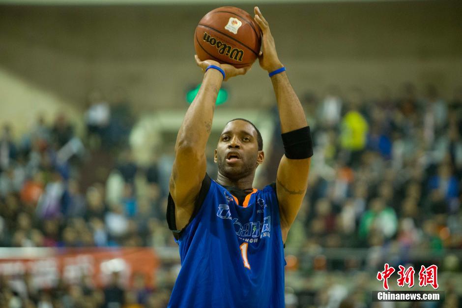 也展示了她 也展示了她