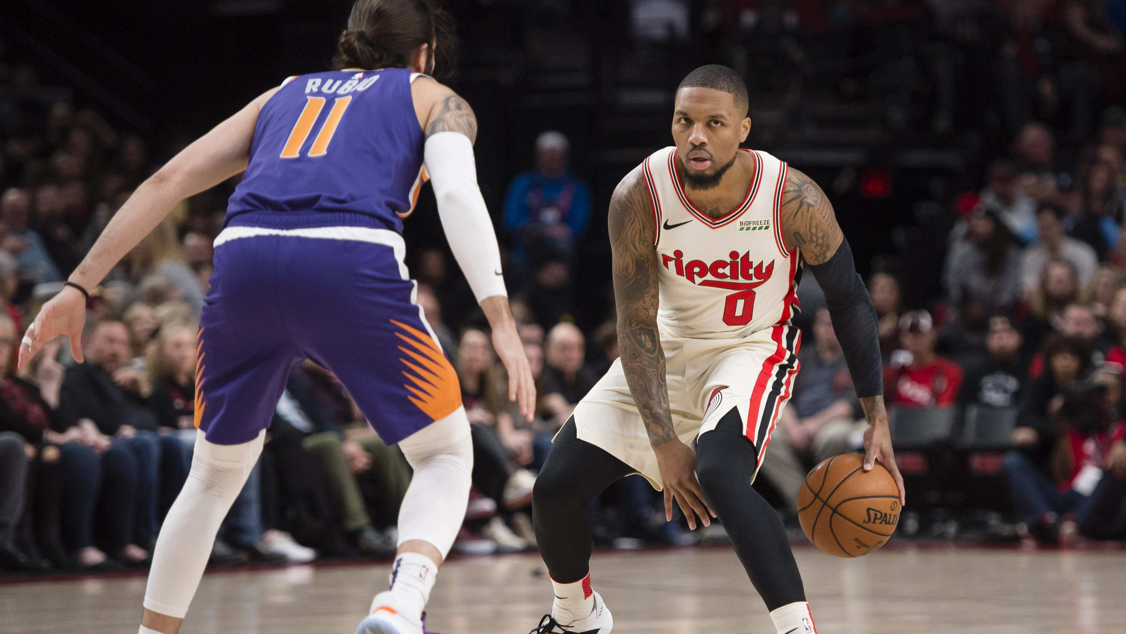 在首节比赛 在首节比赛